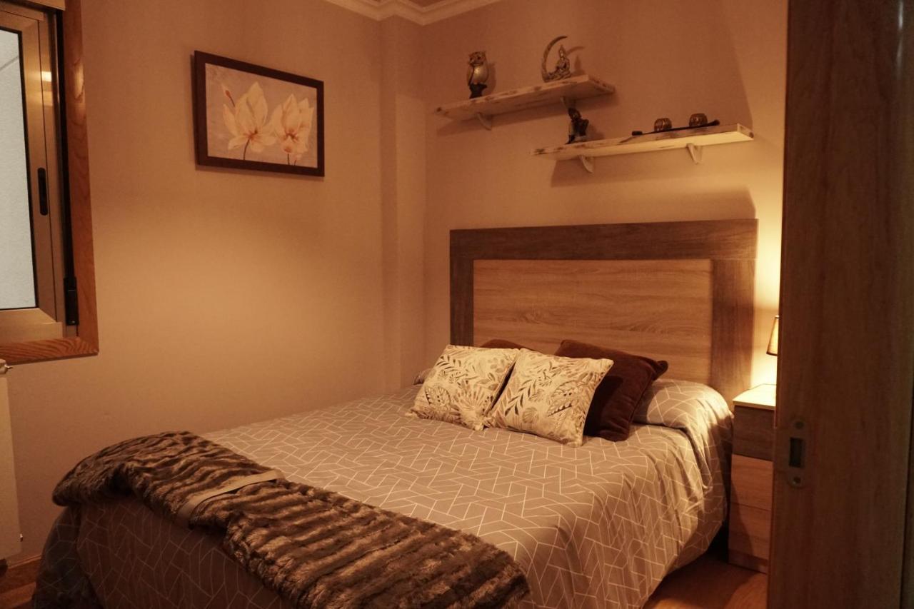 Piso Alerin Apartment Silleda Bagian luar foto