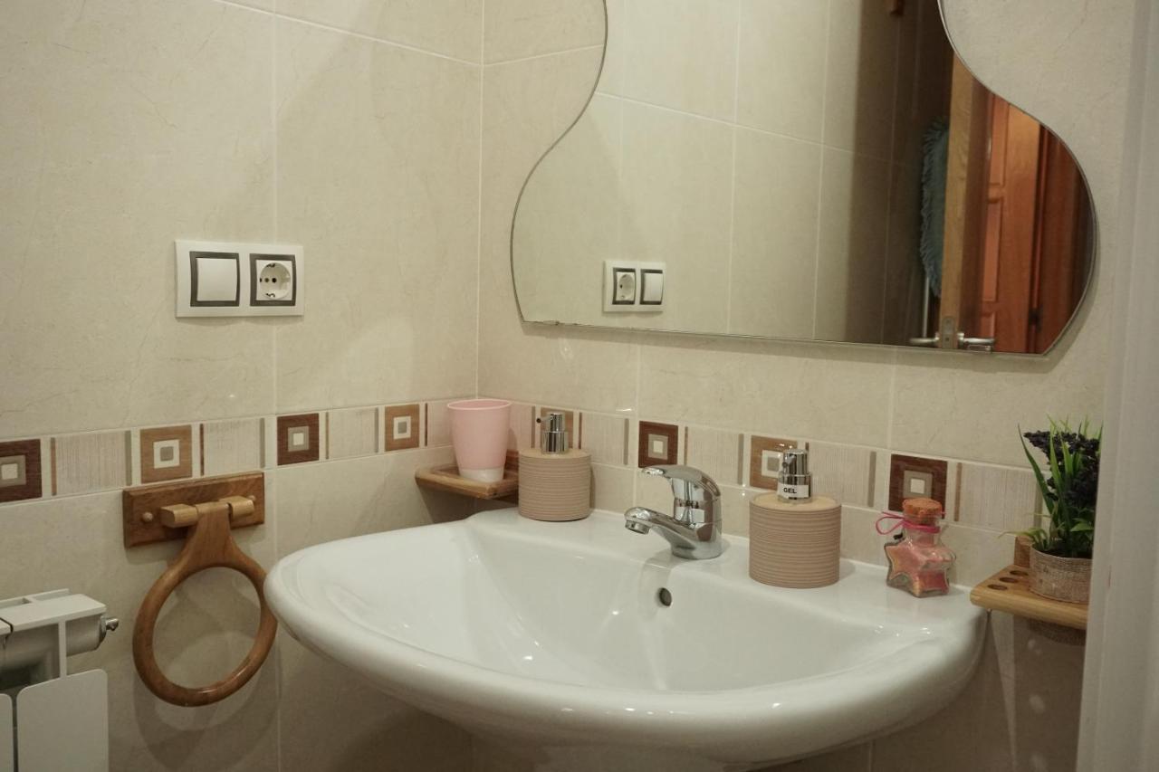 Piso Alerin Apartment Silleda Bagian luar foto