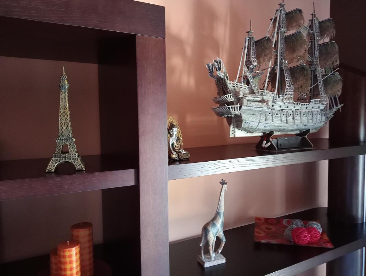 Piso Alerin Apartment Silleda Bagian luar foto