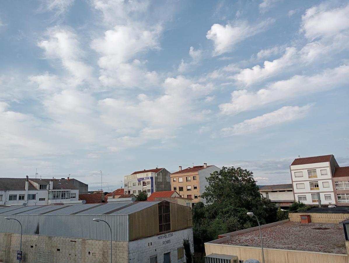 Piso Alerin Apartment Silleda Bagian luar foto